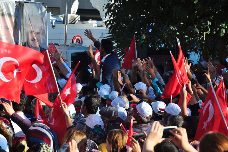 Başbakan Yıldırım'dan İzmir mesaisi
