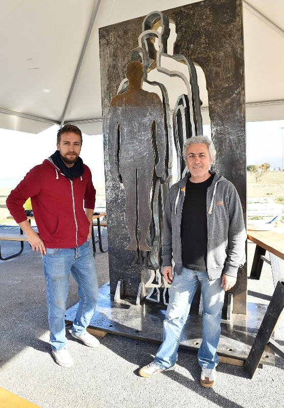 İzmir'in yeni heykelleri şekilleniyor