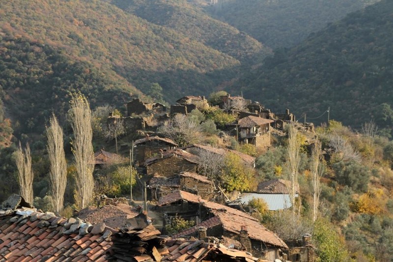 İzmir'deki hayalet köy haritadan silinebilir