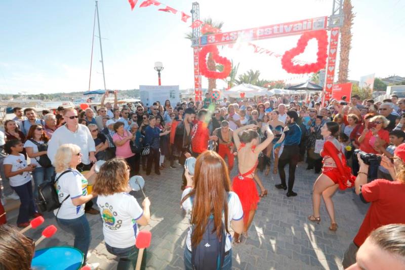 Aşk Festivali Çeşme'ye çok yakıştı