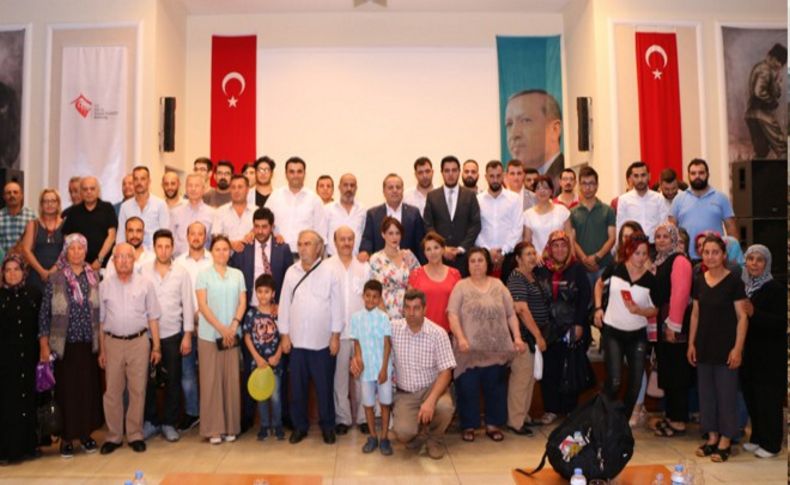 AK Parti Narlıdere 15 Temmuz Şehitlerini andı