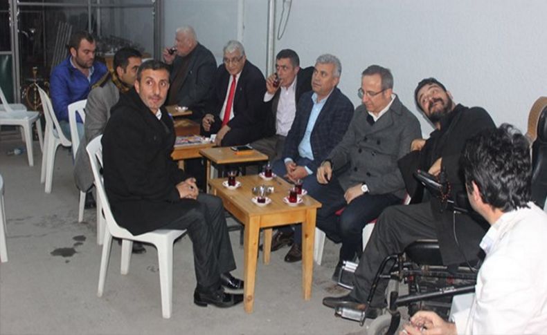 AK Partili Sürekli'den Karşıyaka'da engelli ziyareti