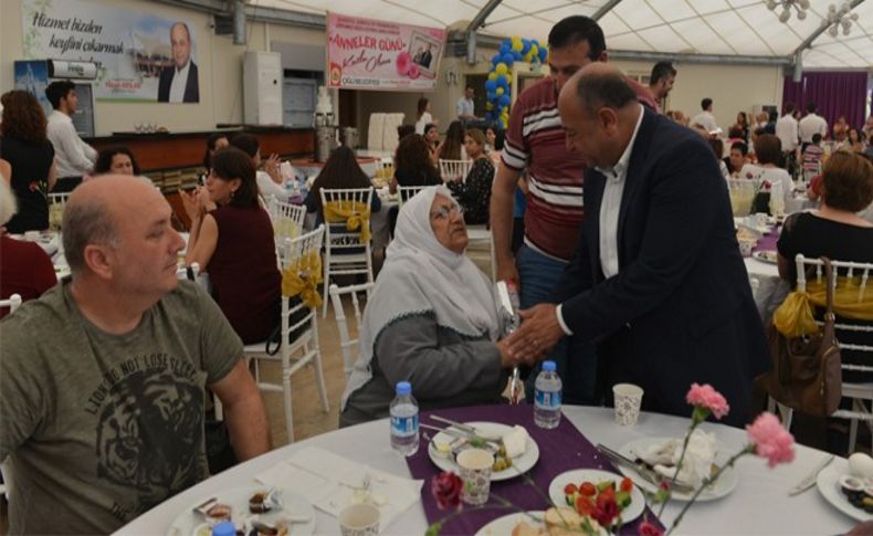 Başkan Arslan'dan annelere kahvaltı