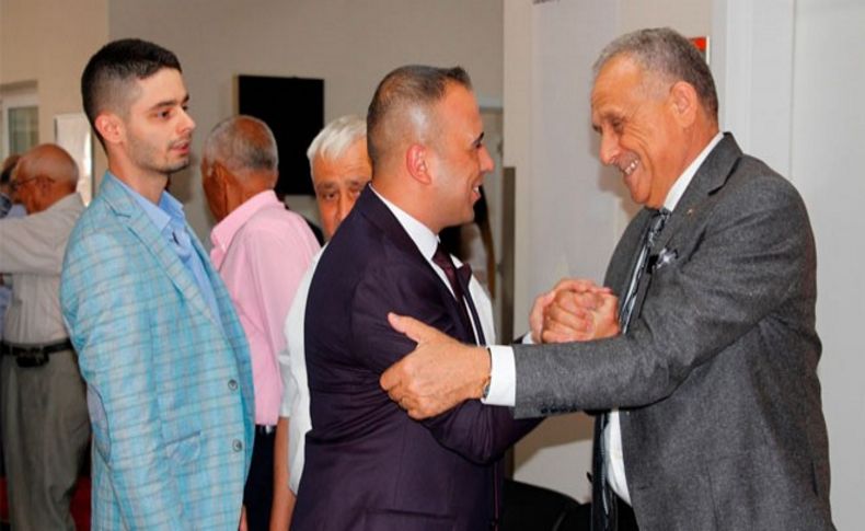 Başkan Badem personelin bayramını kutladı