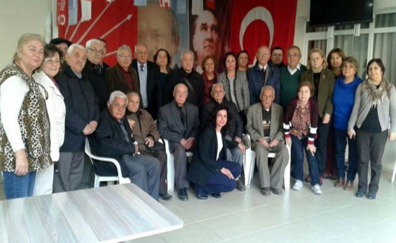 CHP'den Ödemişli öğretmenlere kutlama