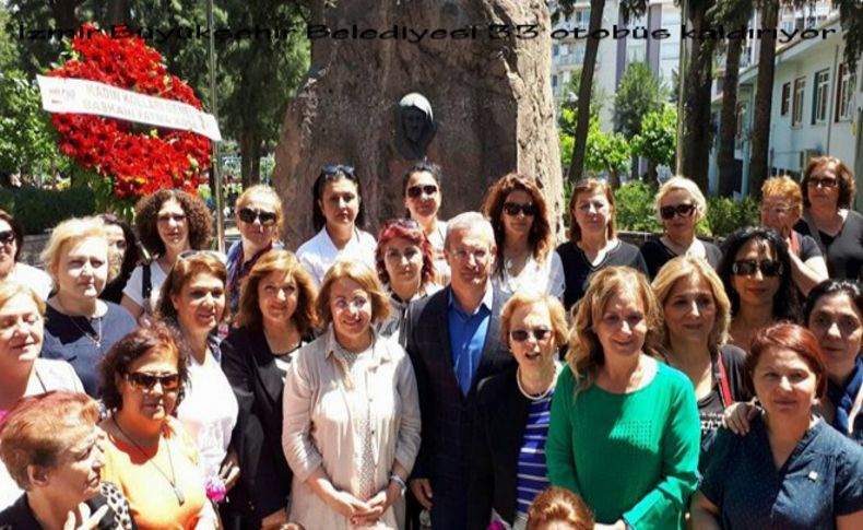 CHP'li kadınlardan Zübeyde Ana'ya ziyaret!