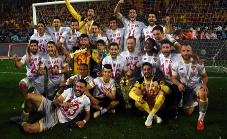 Göztepe, 8 futbolcusuyla yollarını ayırdı