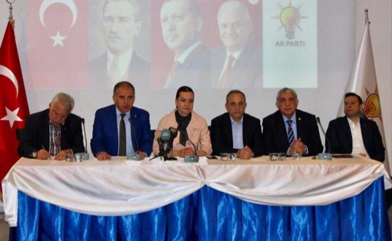AK Parti İzmir'den 'referandum sonrası' mesajları