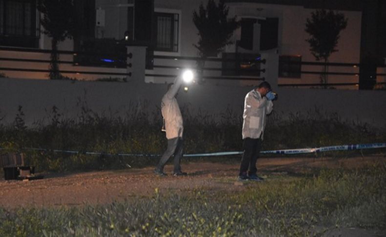 İzmir'de boş araziye patlayıcı atıldı