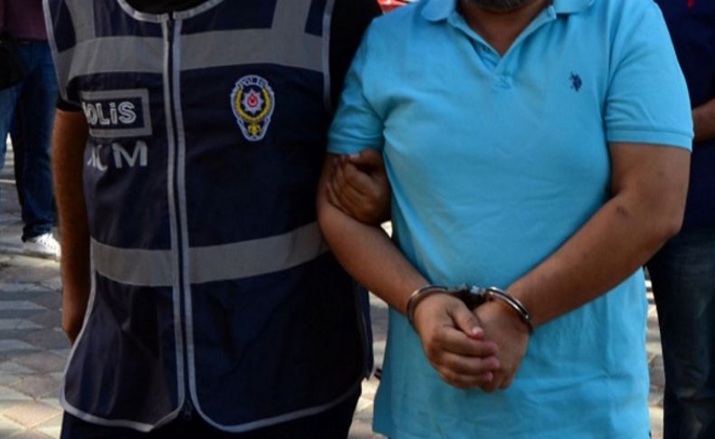 İzmir'de El-Kaide şüphelileri tutuklandı