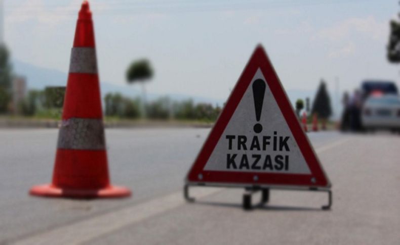 İzmir'de feci kaza: 1 ölü, 2 yaralı