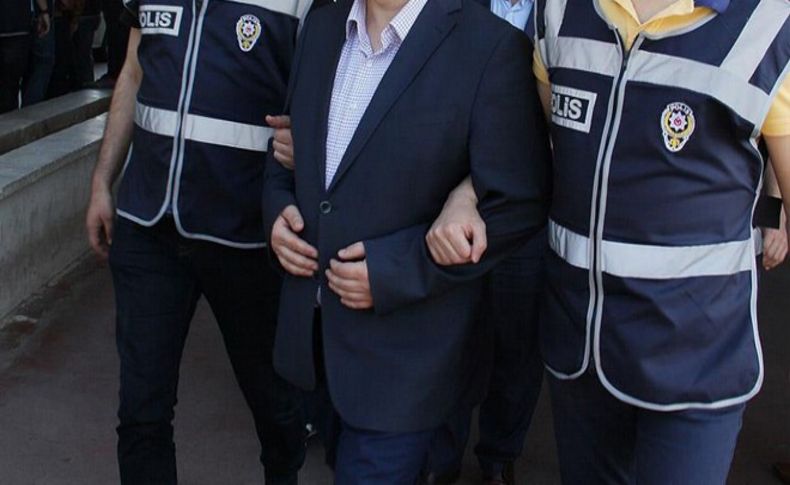 İzmir'de FETÖ operasyonunda 4 avukat daha gözaltına alındı