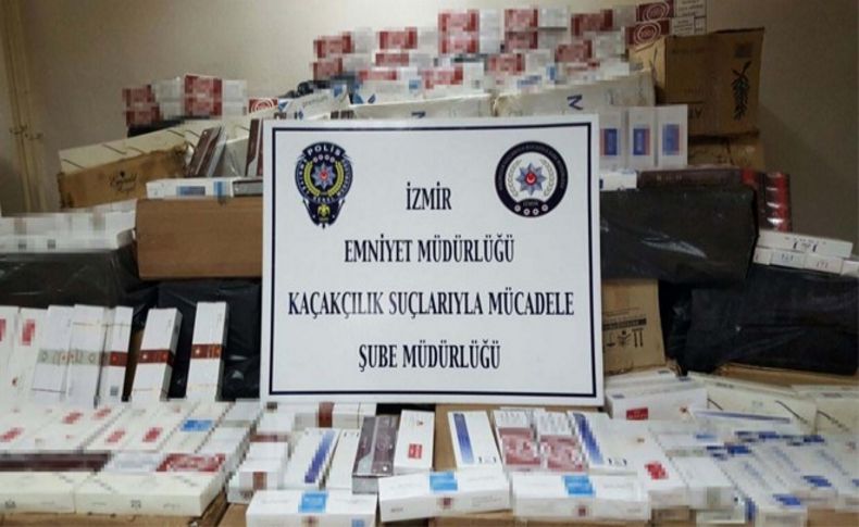 İzmir'de kaçak sigaraya 2 gözaltı