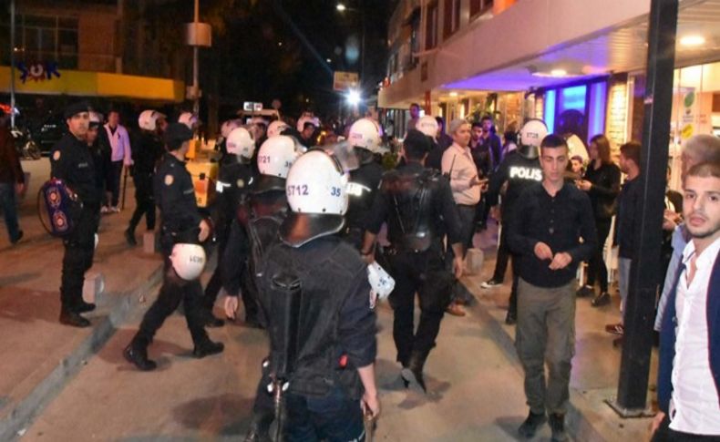 İzmir'de referandum protestosuna 19 gözaltı