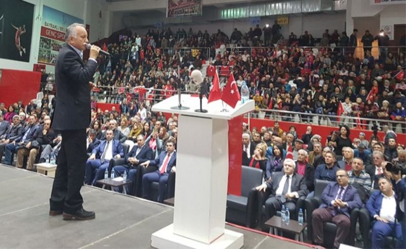 İzmir'de referandum startı Bayraklı'da verildi