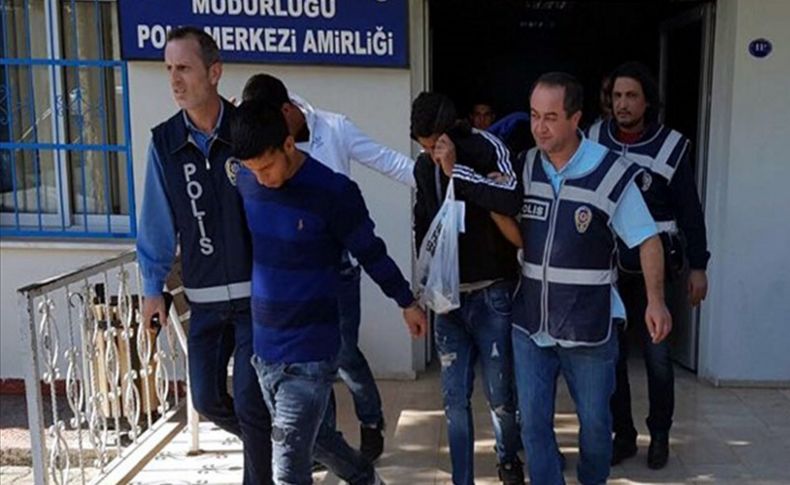 İzmir'de uyuşturucu operasyonu: 8 gözaltı