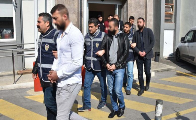 İzmir polisi Denizli çetesini çökertti
