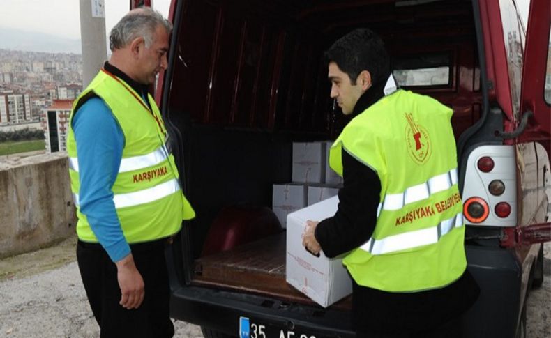 Karşıyaka'da 6 bin 500 aileye erzak desteği