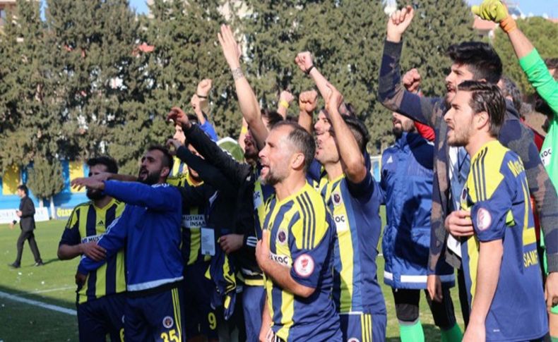 Menemen Belediyespor'da play off sevinci