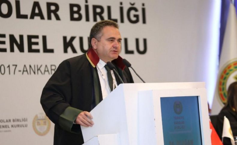 Özcan Ankara'da konuştu: Demokrasi kan kaybediyor!