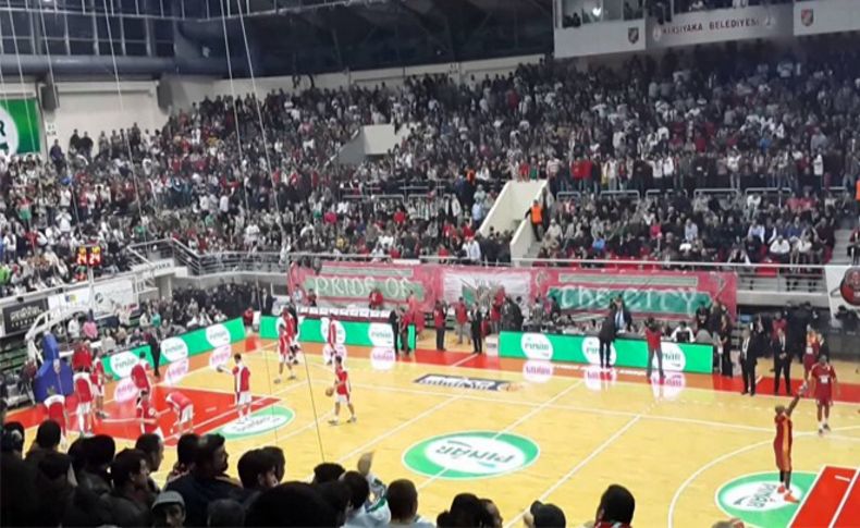 Pınar Karşıyaka'ya 1 maç ceza