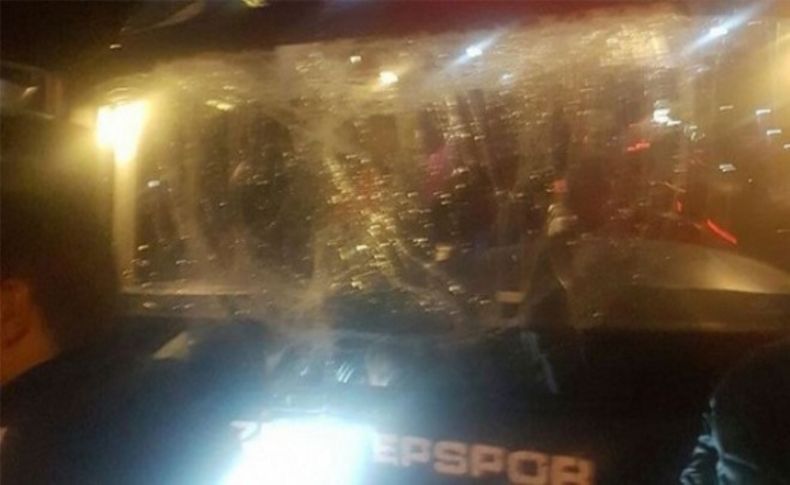 Süper Lig ekibi trafik kazası yaptı