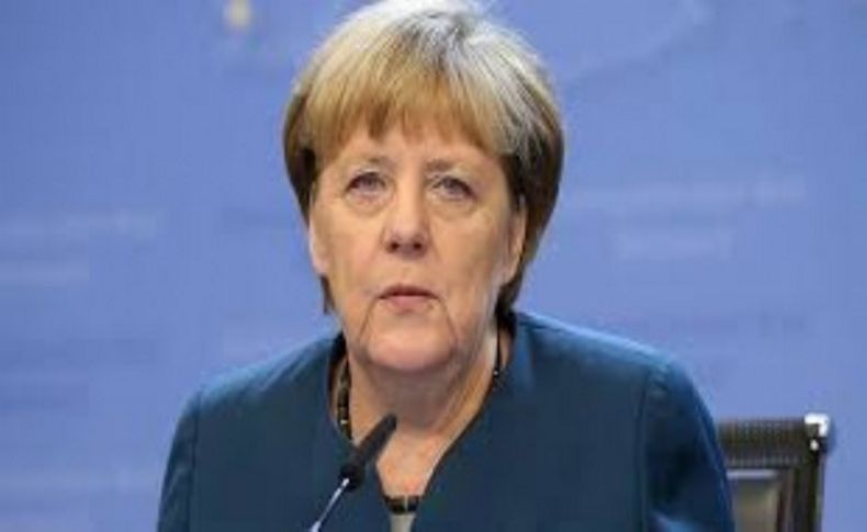 Türkiye'den Merkel'e Interpol yanıtı