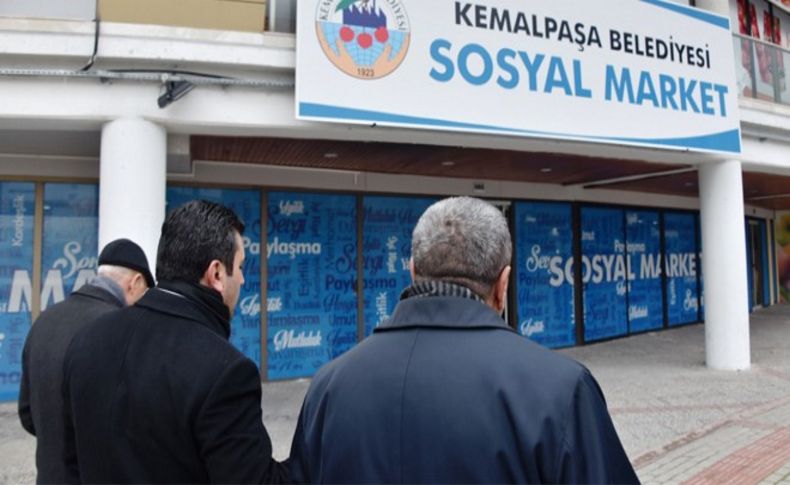 Türkiye’nin en büyük sosyal marketi Kemalpaşa'da