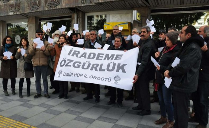 Tutuklu HDP’lilere İzmir'den yeni yıl kartı
