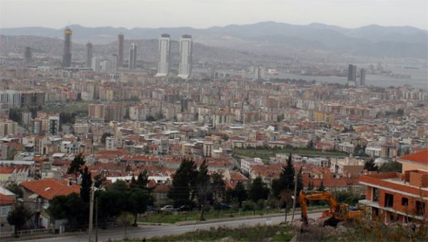 En büyük deprem riski İzmir'de