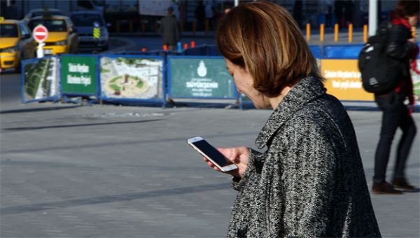 İstanbul'da vatandaşlar 4.5G'yi kullanmaya başladı