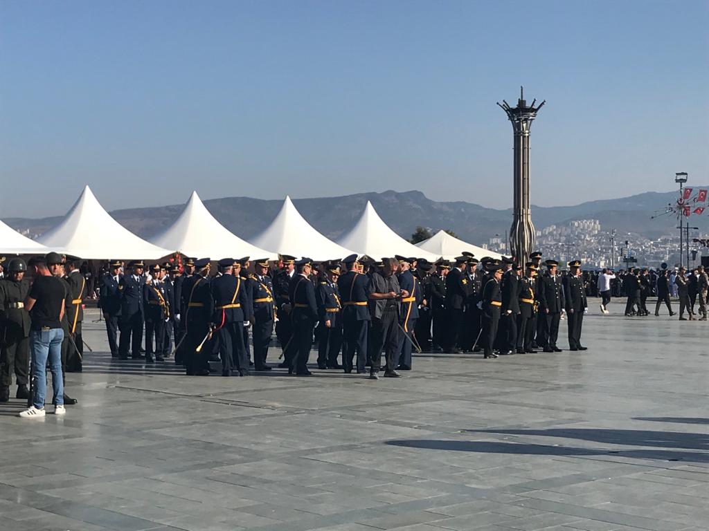 İzmir'de 30 Ağustos Zafer Bayramı coşkusu