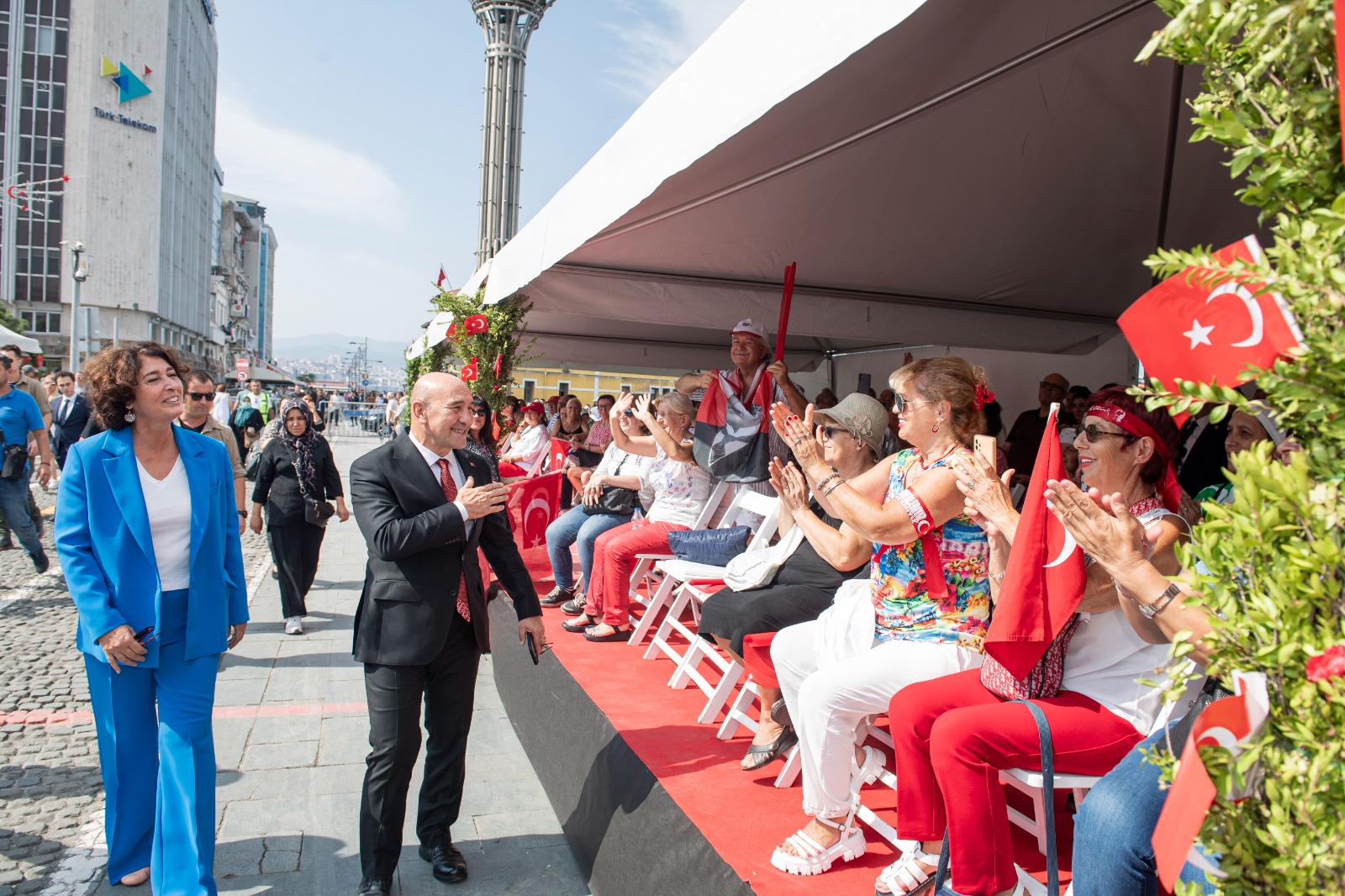 101. kutlamaları Cumhuriyet Meydanı’ndaki törenle devam etti