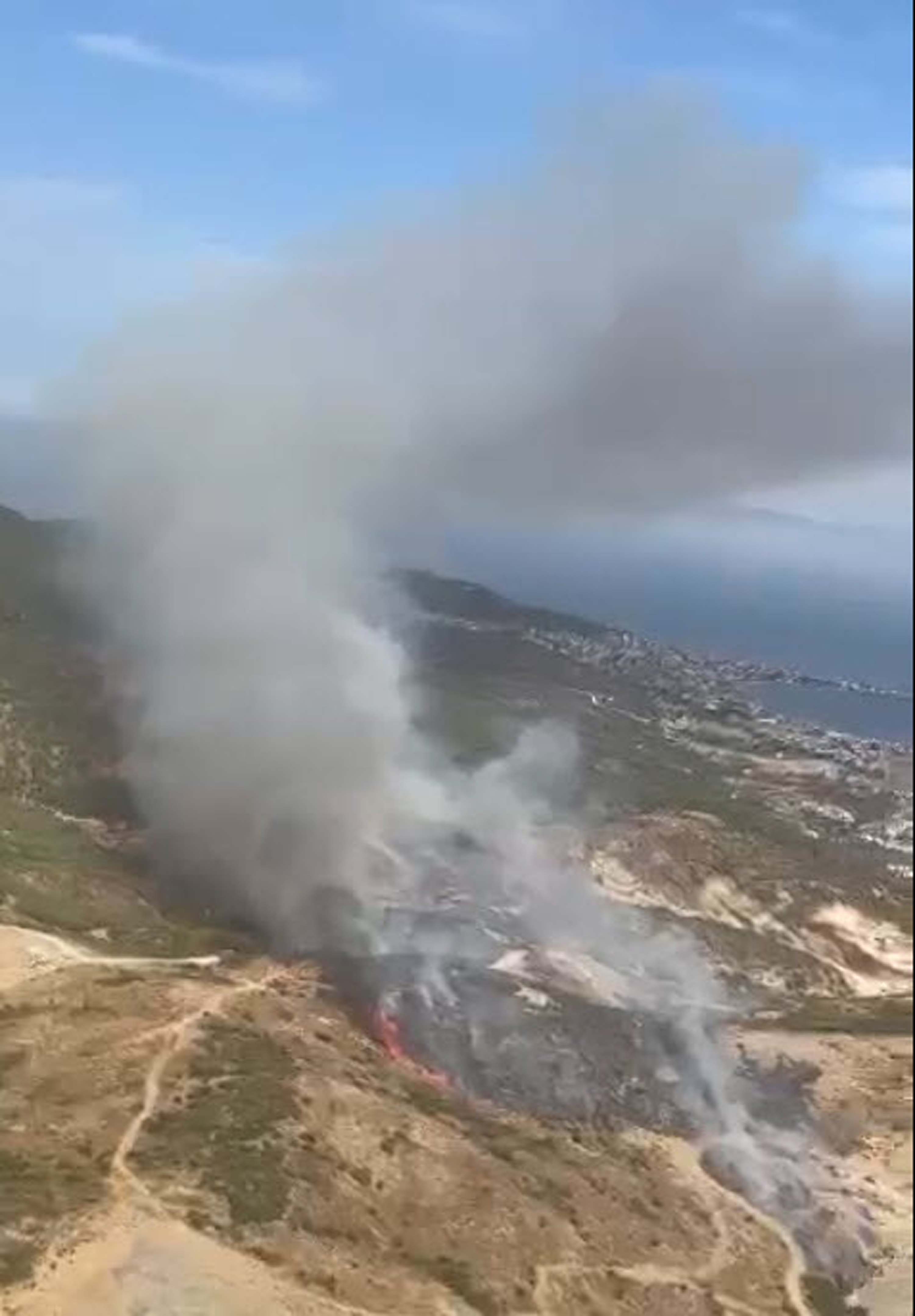 Foça'da orman yangını