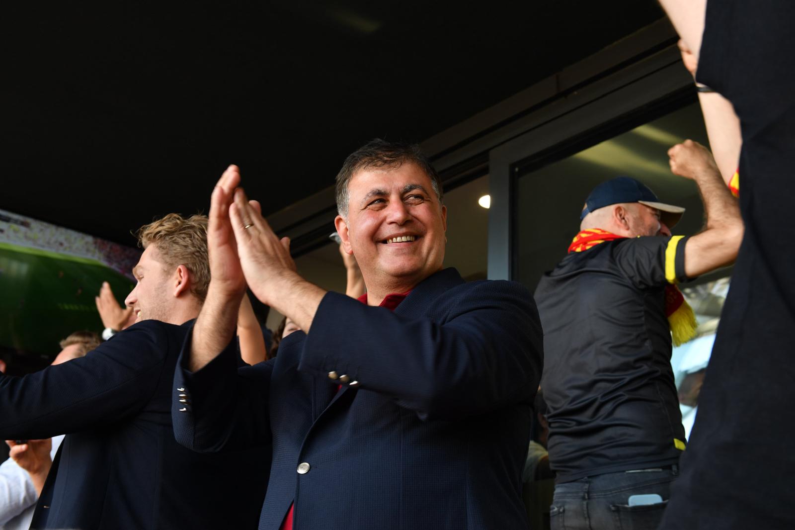 Başkan Tugay Göztepe'nin Süper Lig heyecanına ortak oldu