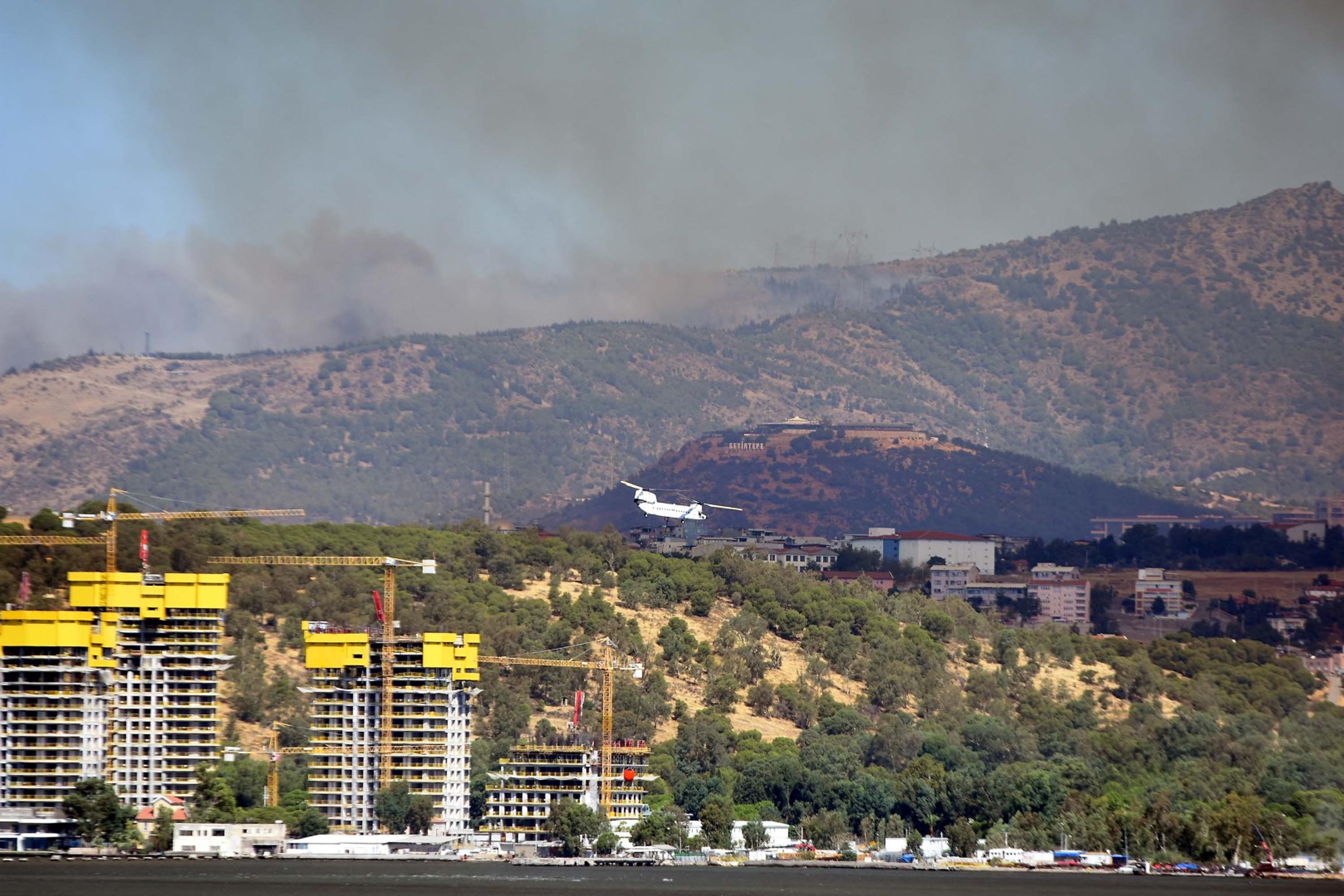 İzmir'de yangın kabusu