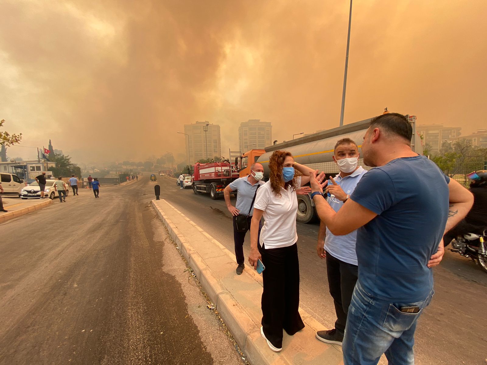 İzmir'de yangın kabusu