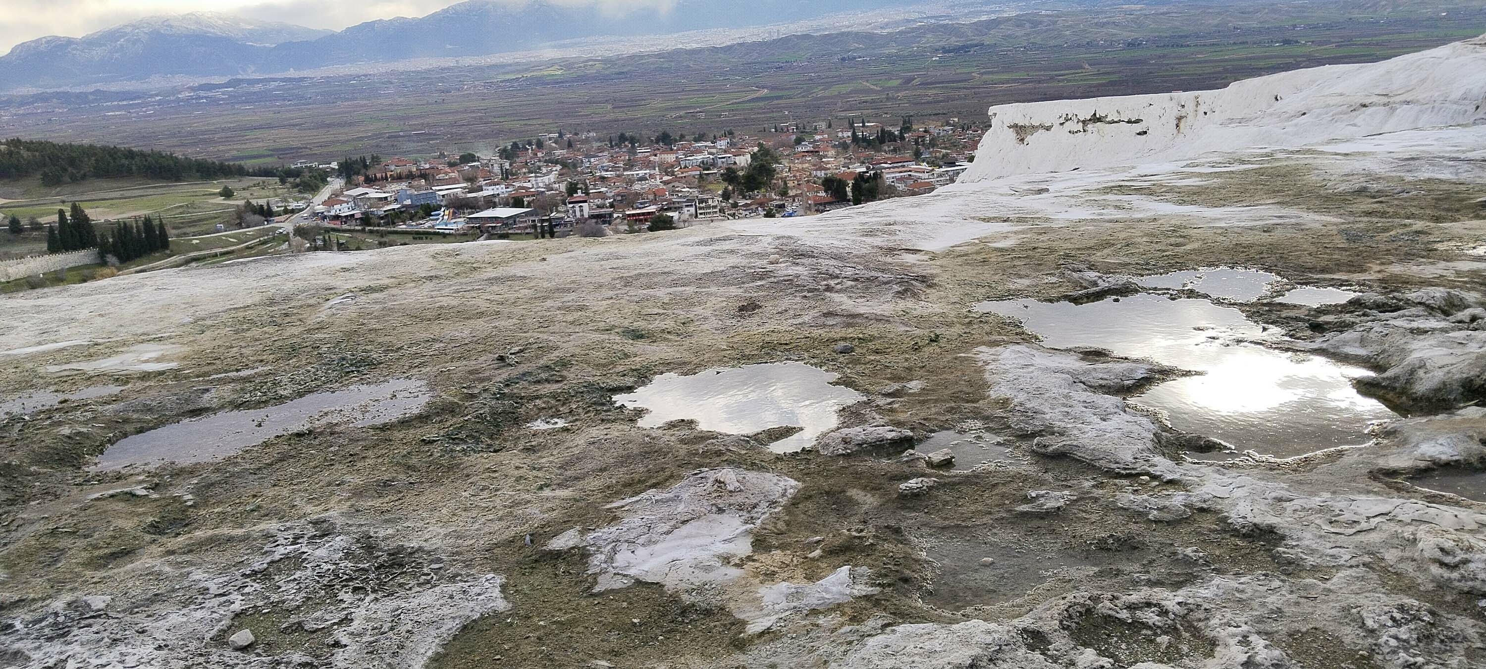 Pamukkale'de kuraklık tehdidi; suyun debisi düştü