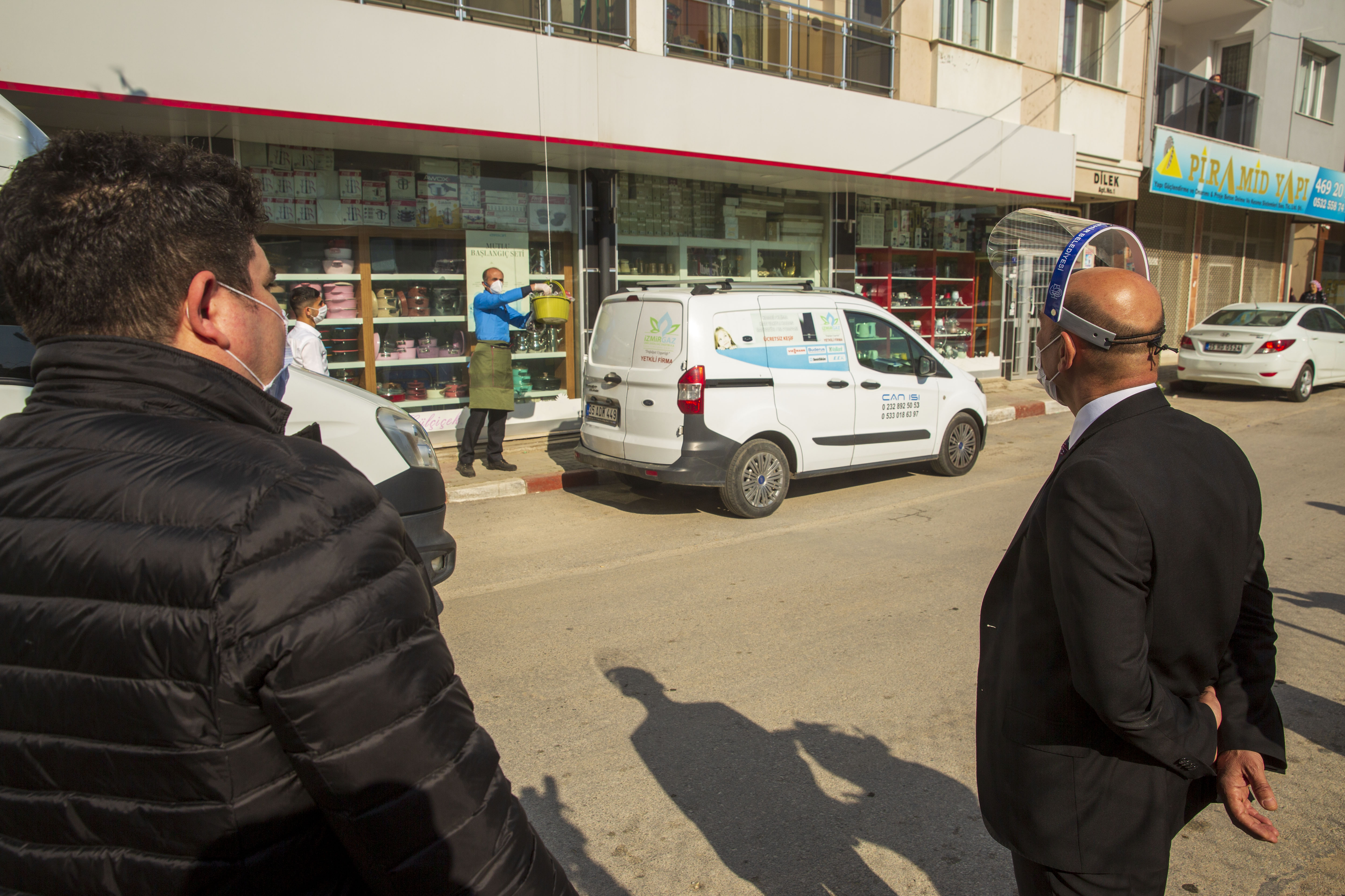 İzmir’de ‘Seyyar Pazar’ dönemi başladı