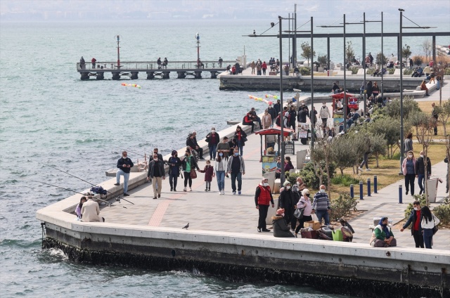 İzmir'de kısıtlamanın kalktığı ilk cumartesi