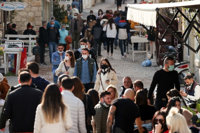 İzmir'de kısıtlamanın kalktığı ilk cumartesi