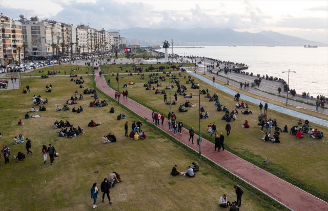 İzmir'de kısıtlamanın kalktığı ilk cumartesi