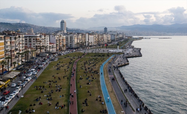 İzmir'de kısıtlamanın kalktığı ilk cumartesi