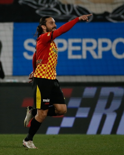 Göztepe-Erzurumspor maçından kareler