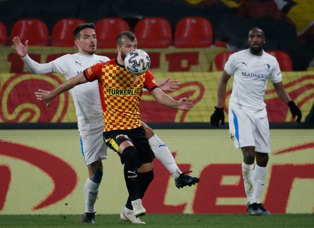 Göztepe-Erzurumspor maçından kareler