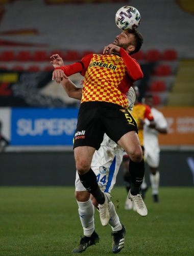 Göztepe-Erzurumspor maçından kareler