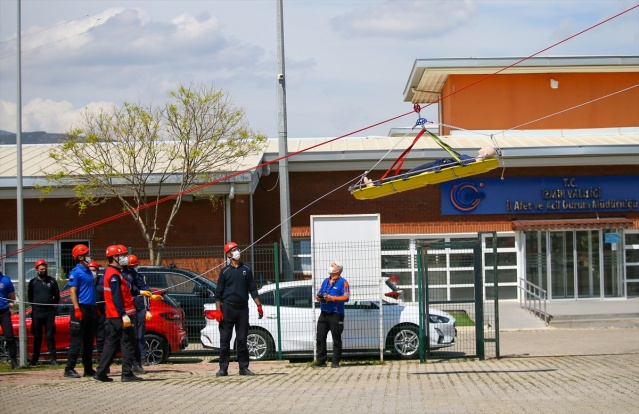 Cezaevi personelinden oluşan 