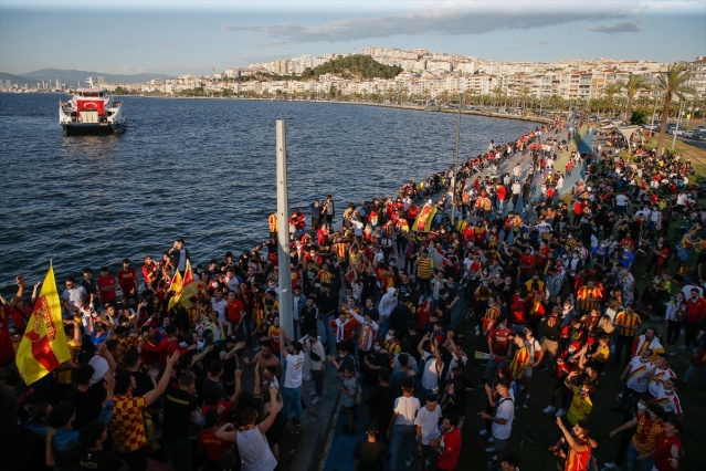 Göztepe'nin 96. kuruluş yıl dönümü coşkuyla kutlandı