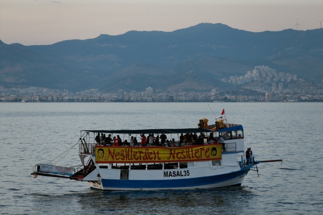 Göztepe'nin 96. kuruluş yıl dönümü coşkuyla kutlandı