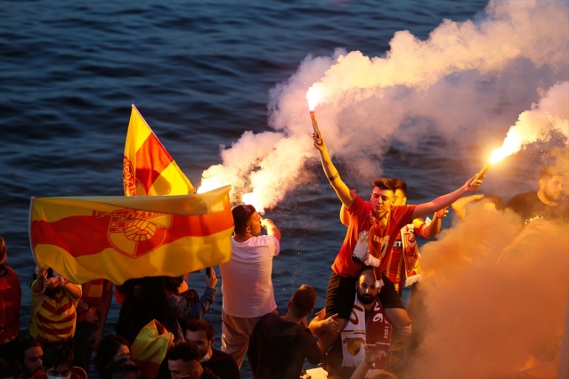 Göztepe'nin 96. kuruluş yıl dönümü coşkuyla kutlandı